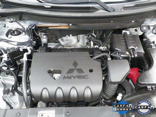 2016 Mitsubishi Outlander SE 4dr SUV